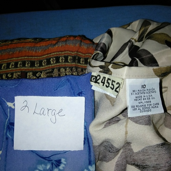 Skirts - Picture 2 of 2